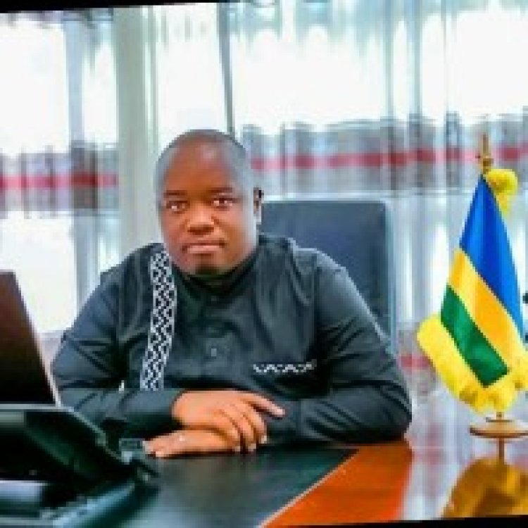 Kigali: Dr Mpabwanamaguru Merard yabeshye  ari kuri Television y'igihugu.