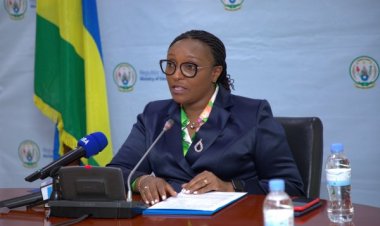 Minerivari ntigomba kurenga ibihumbi 85 by’amafaranga y’u Rwanda ku gihembwe"Dr Uwamariya