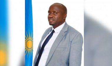 Wamudepite  wabaswe n'ubusinzi yamenyekanye ahita anisabira kwegura