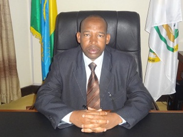 Ntabwo ikibazo ari icyabakandida ahubwo n'ikibazo cy'abatanga ibyangombwa" Ndayisaba"