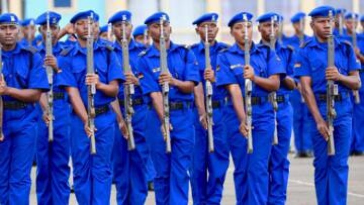 Umupolisi uherutse kwicwa n'ibisambo nibwo yari agipasinga