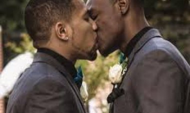 Abagore babiri  bagize ihungabana nyuma yo kumenya ko abagabo babo  ari abatinganyi.