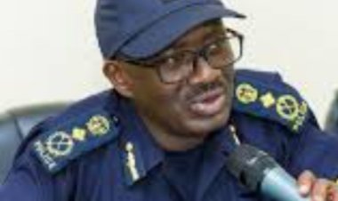 Polisi yavuze icyatumye bafunga insengero