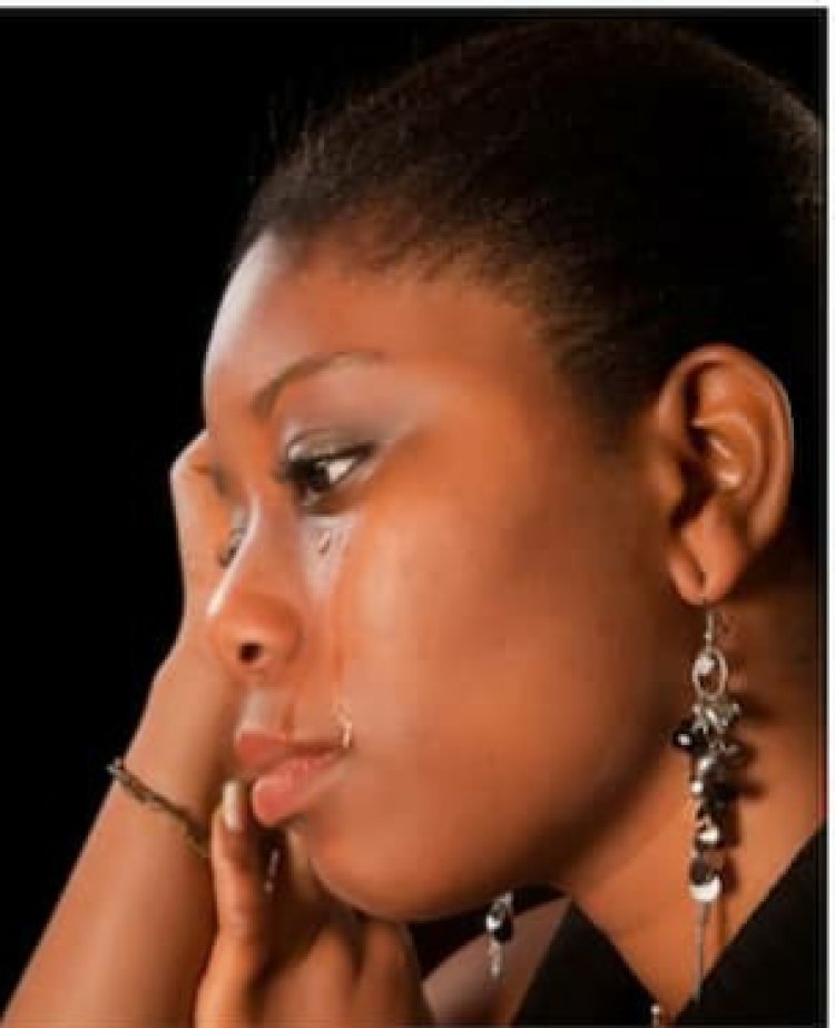 Yanze ko batera akabariro mu ijoro ry'ubukwe yitwaje umunaniro, bucya Umugabo yaka Gatanya