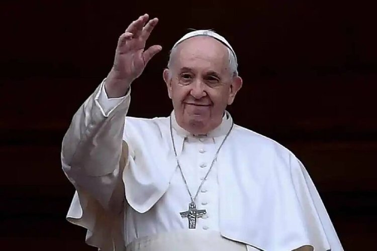 Papa Francis yasabye ko habaho kwiyeza kw'igihe kirekire ku bihaye Imana