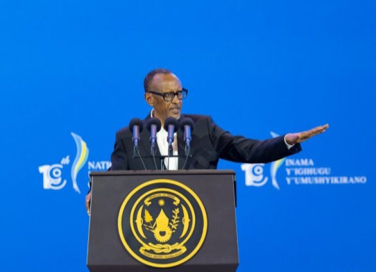 "Hari abahunze igihugu bari ba Porofeseri ubu batwara  amakamyo- Perezida Kagame"