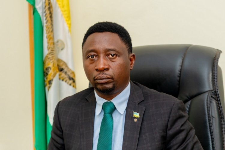 Hon Dr Frank  yamaganye inyandiko ziri  gukwirakwizwa zigamije kuyobya no kugoreka ukuri