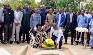 Burera: Amatsinda abiri yasuye inzibutso za Kigali na Nyabihu