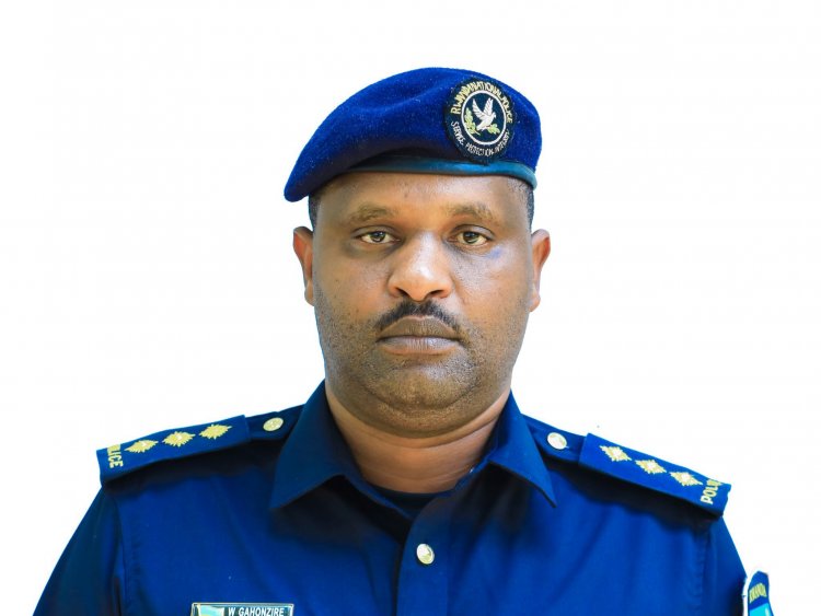 Polisi iraburira abantu bafatira amashusho ahantu hatemewe