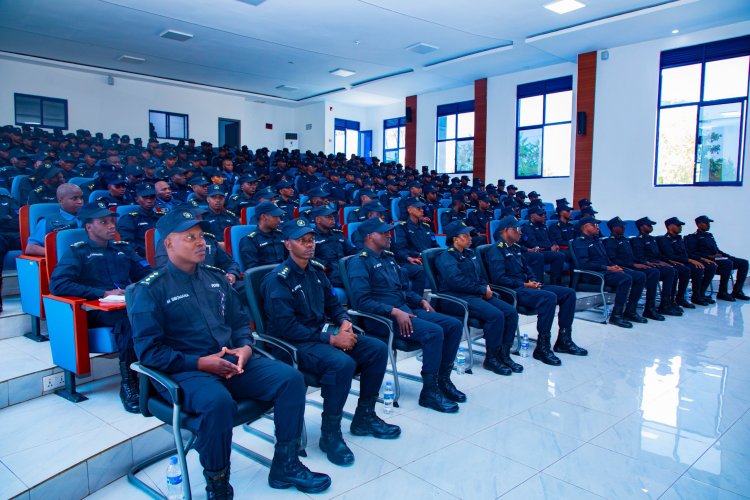 Abayobozi ba za sitasiyo za Polisi, basabwe gushimangira icyizere abaturage bagirira Polisi y'u Rwanda